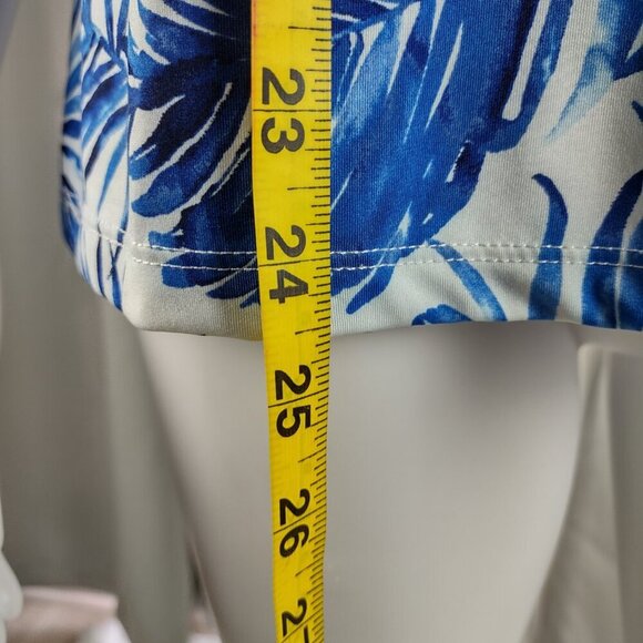 Tommy Bahama Golf Active Sleeveless Polo in Sea Palm Blue & White Size M - Picture 7 of 11